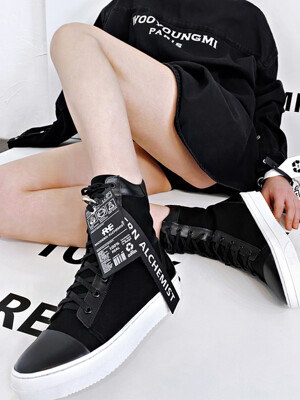 PROJECT 3. RE- 2ND CANVAS SNEAKERS_BK