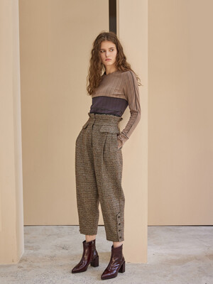 High Waisted Button Point Cargo Pants