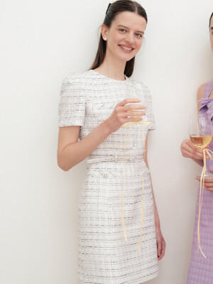 LINDSAY Round neck semi A-line tweed mini dress (4color)