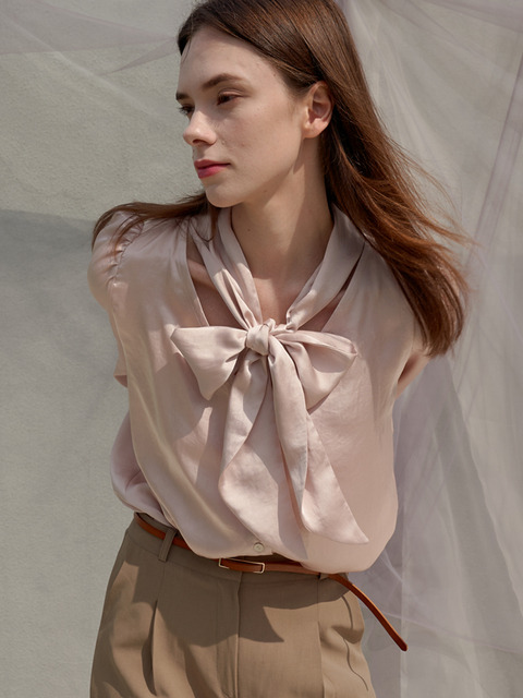 블라우스 - 쏘리투머치러브 (SORRY TOO MUCH LOVE) - Nobility Satin Ribbon Scarf Blouse_Beige