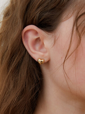 CLASSIC HEART TOUCHABLE EARRING_S JE013
