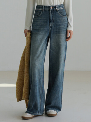 STITCHED STRAIGHT DENIM PANTS (BLUE)