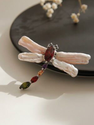 Pearl Cubic Dragonfly Brooch Bb0441