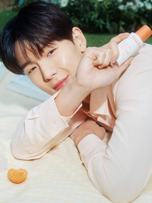 애프리콧 클리어 선 세럼 50ml SPF50+ PA++++