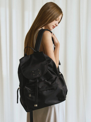 Fluffy string backpack (3color)