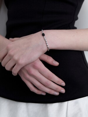 Chic Grey Pearl Gem Bracelet (L251MBC010)