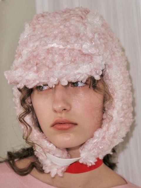 모자 - 포에지담 (poesiedame ) - CURLY EARFLAP HAT IN CLOUD PINK