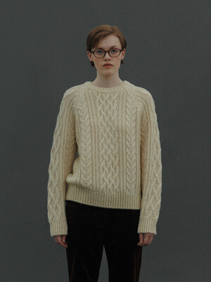 Vintage Cable Knit (Cream)