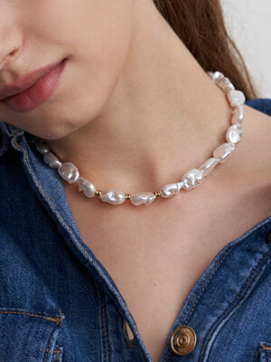 BIG UGLY PEARL NECKLACE (2colors) AN4230010
