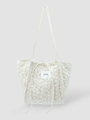Lacy Meadow Tote Shoulder Bag_[BEIGE]