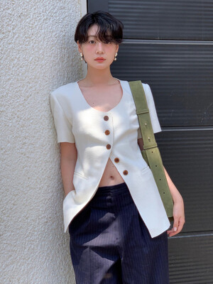 [단독][4차 리오더]SCOOP NECK SLIM FIT HALF SLEEVE JACKET_IVORY