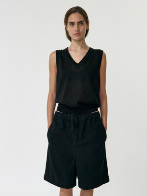 Dore Sleeveless Knit Top (Black)
