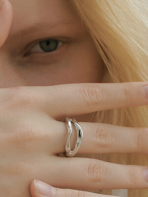Two Line Ring