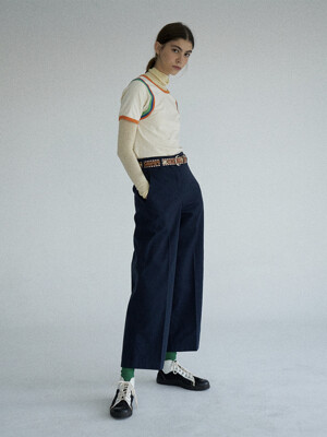 Army pants in navy chino