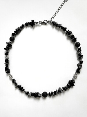 Necklace_NOX BLACK SNOWFLAKE OBSIDIAN