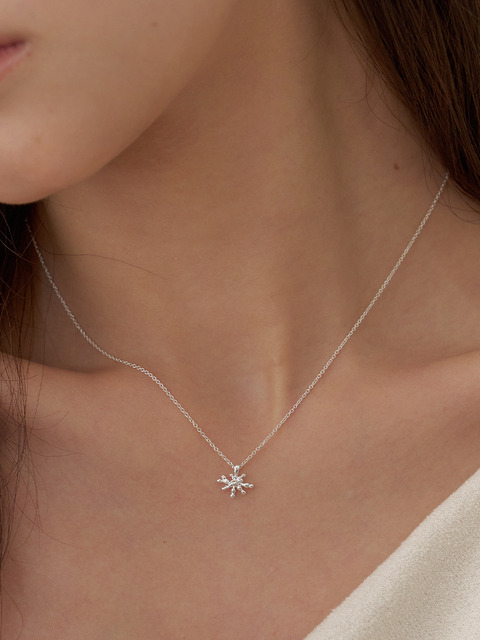 바이위켄드 Coral necklace_small