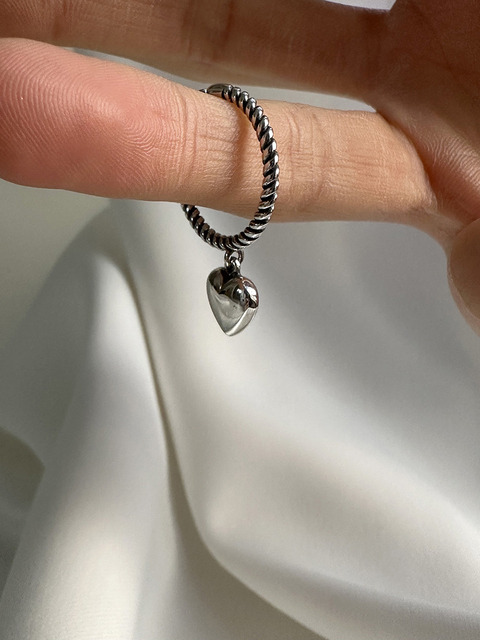 주얼리 - 모스크스 (mosxe) - [925silver] Dangle heart ring