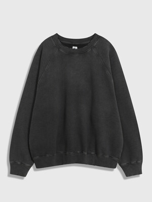 Destroyed Raglan Sweatshirt (Black)