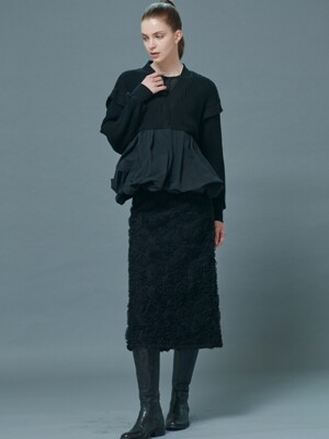 Petal Tulle Midi Skirt [Black]