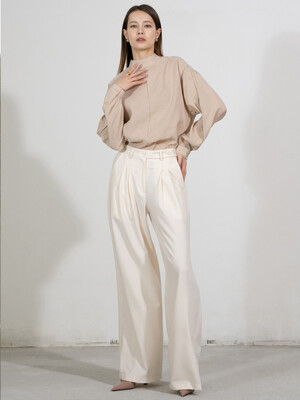 Buttons detailed Two-tuck wide trousers - ivory