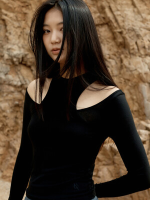 Debby halter layered tshirt _ black