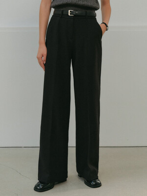 [단독]마리 베이직 스트레이트 슬랙스_블랙 / MARI BASIC STRAIGHT SLACKS_BLACK