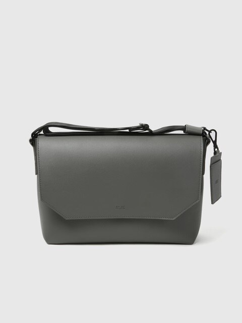 韓国発!【MONSTER REPUBLIC】 MSRC 007 TOTE BAG - BASIC 아이템 MONSTER REPUBLIC MSRC 007 TOTE BAG - BASIC / BLACK | GVG