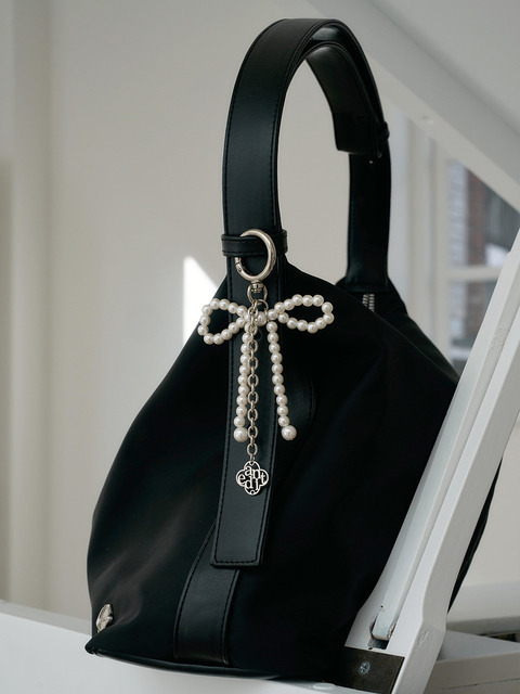 드파운드]micro mini backpack charm - black