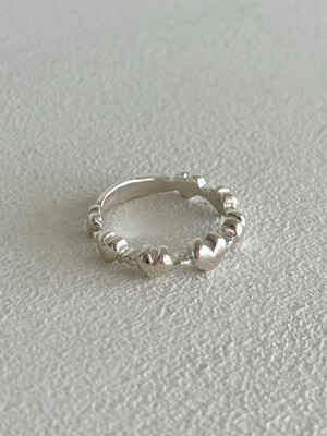 Tiny love ring