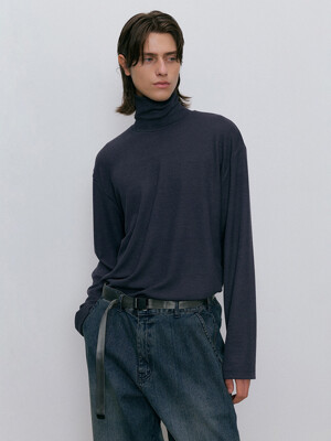 Turtleneck long sleeve t-shirt (dark gray)