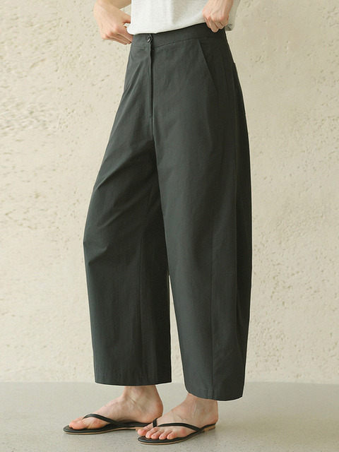 パンツ [BAU by Bride And You] ABIGAIL Semi wide straight trousers 비에이유 바이 브라이드앤유]ABIGAIL Semi wide straight