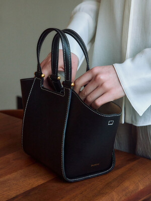 [단독] SAC MINI EPURE_PURE BLACK