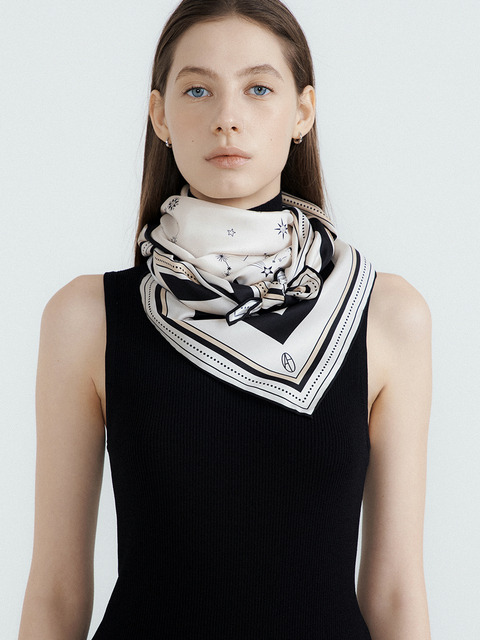 아비나펠르 Zodiac Square Silk Scarf 90 - Ivory