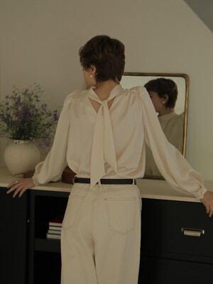 Cannes High Neck Tie Blouse_Cream