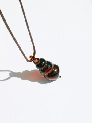 Glass Sea Shell Necklace - Brown