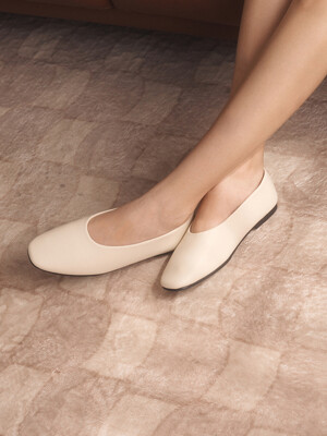 스퀘어 토 커버 플랫 412435003 (1cm/2colors)