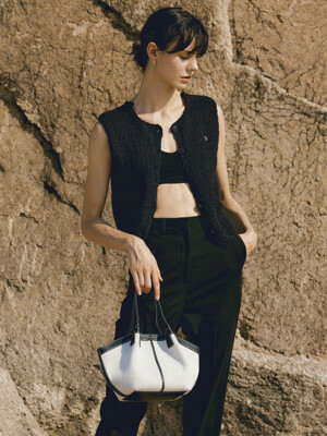 [단독]MINI SHELL BAG [BLACK - CANVAS]