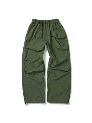 Packable parachute cargo pants / Evergreen