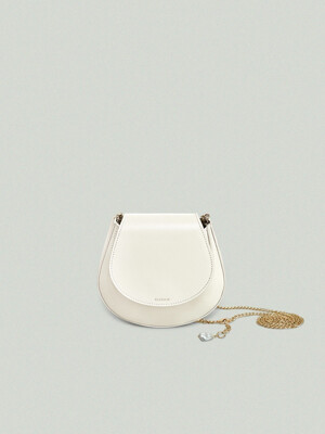 [리퍼브] Shell chain bag / Ivory
