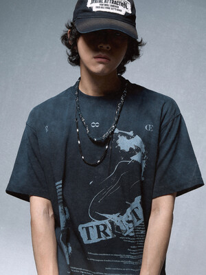 UNDERGROUND MANIFEST WASHED T-SHIRT_BK