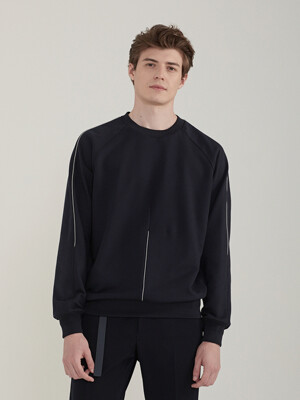 Piped trim sweatshirt