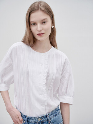Summer lace pin-tuck blouse [WH]