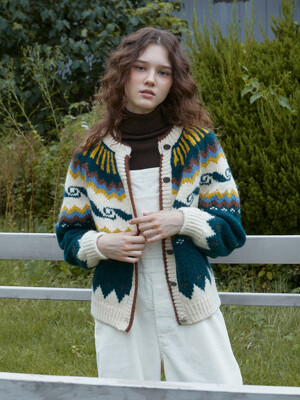Wave Nordic Cardigan (Khaki)
