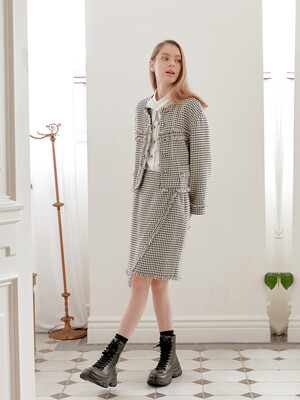 Tweed Fringe Skirt 트위드 프린지 스커트