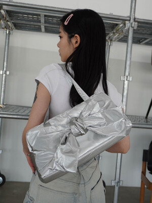 Ribbon glossy bag_silver