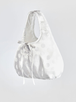 Baby pillow tote bag [Silk dots white]