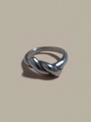 Twist ring