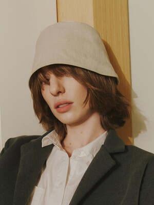 [The shelter] Screw bucket hat in beige