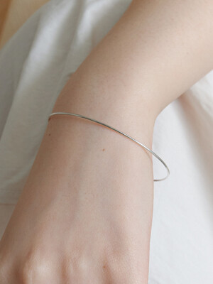 Nude bracelet