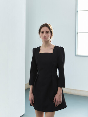 Square Tuck Mini Dress_Black